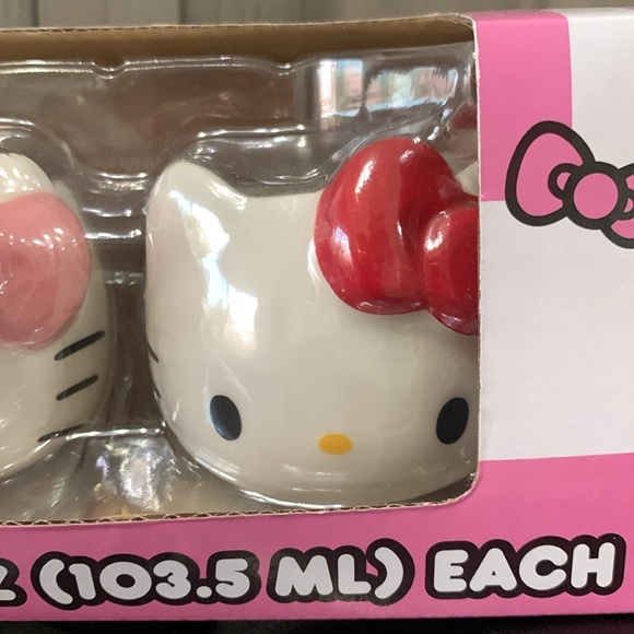New Hello Kitty Ceramic Sculpted Mini Espresso Small Cup Set In Different Bows - Picture 5 of 9